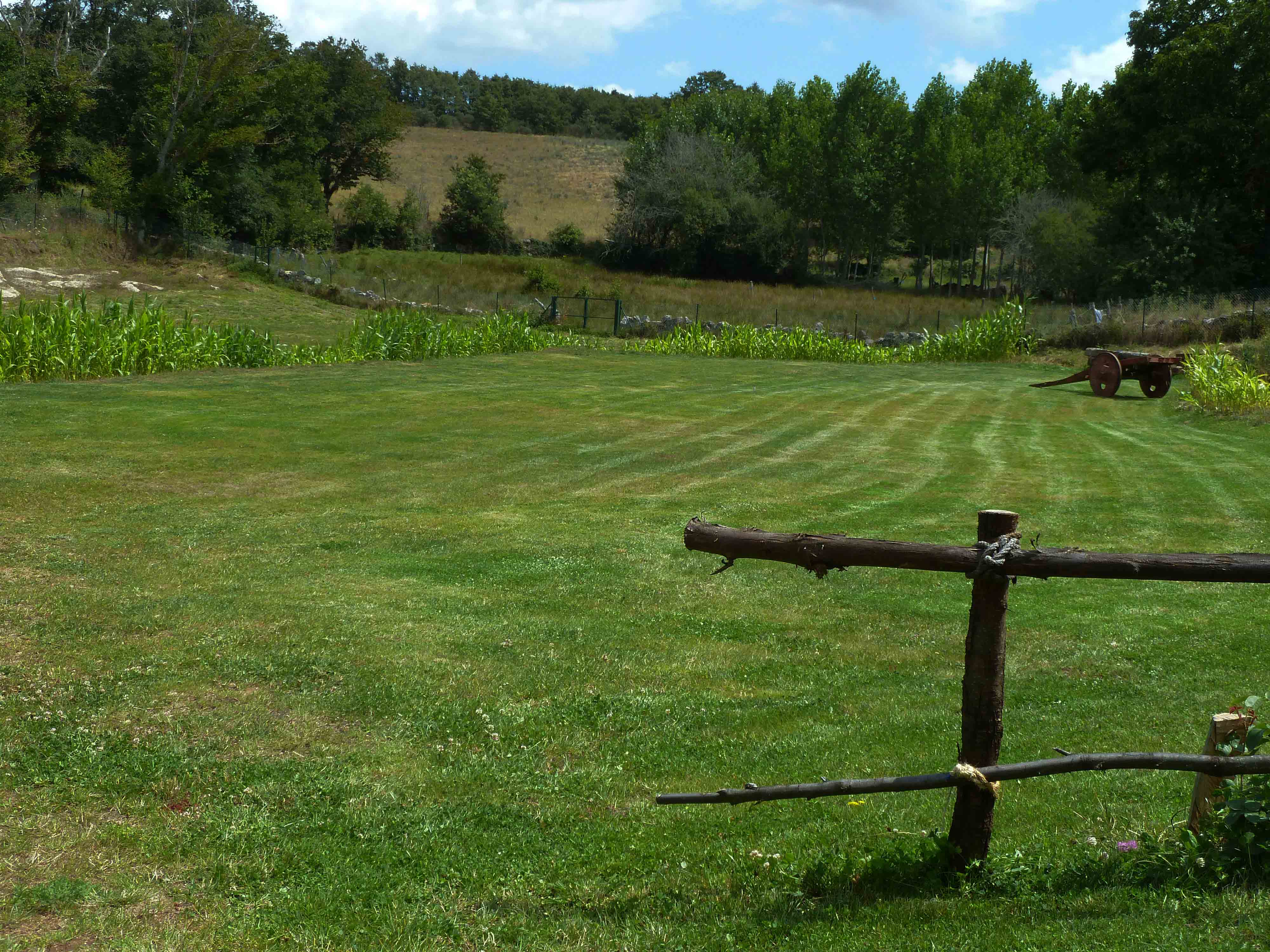 Casa de Campo Anduriña. El prado de abajo.